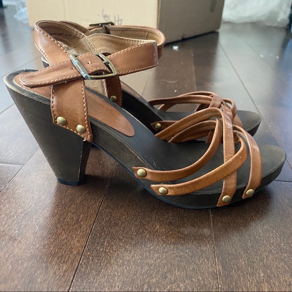 H&M sandals - Picture 2 of 6